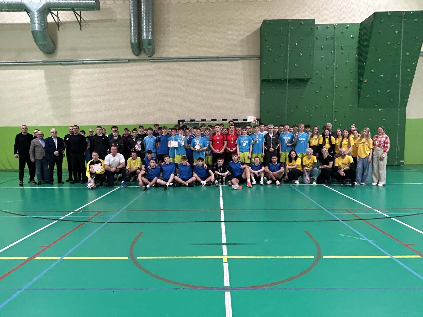 pilka_reczna_2.jpeg [2048x1536]