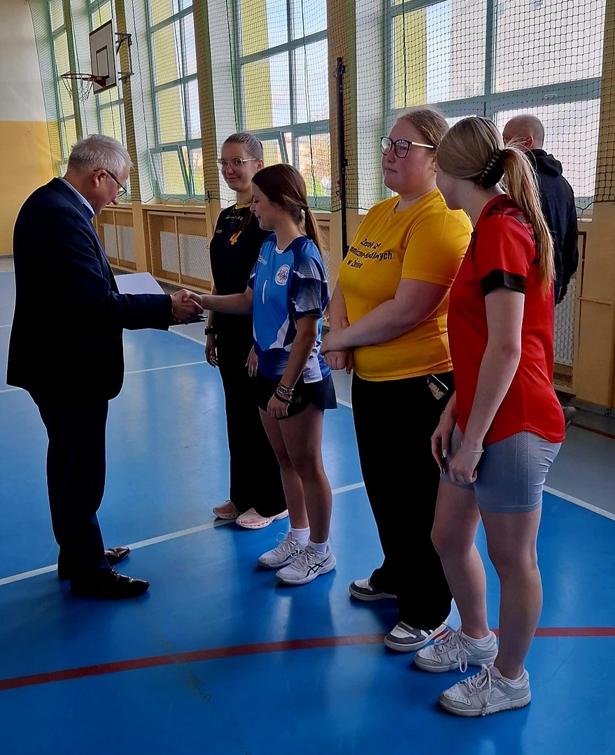 tenis_stolowy_2.jpg [1148x1410]