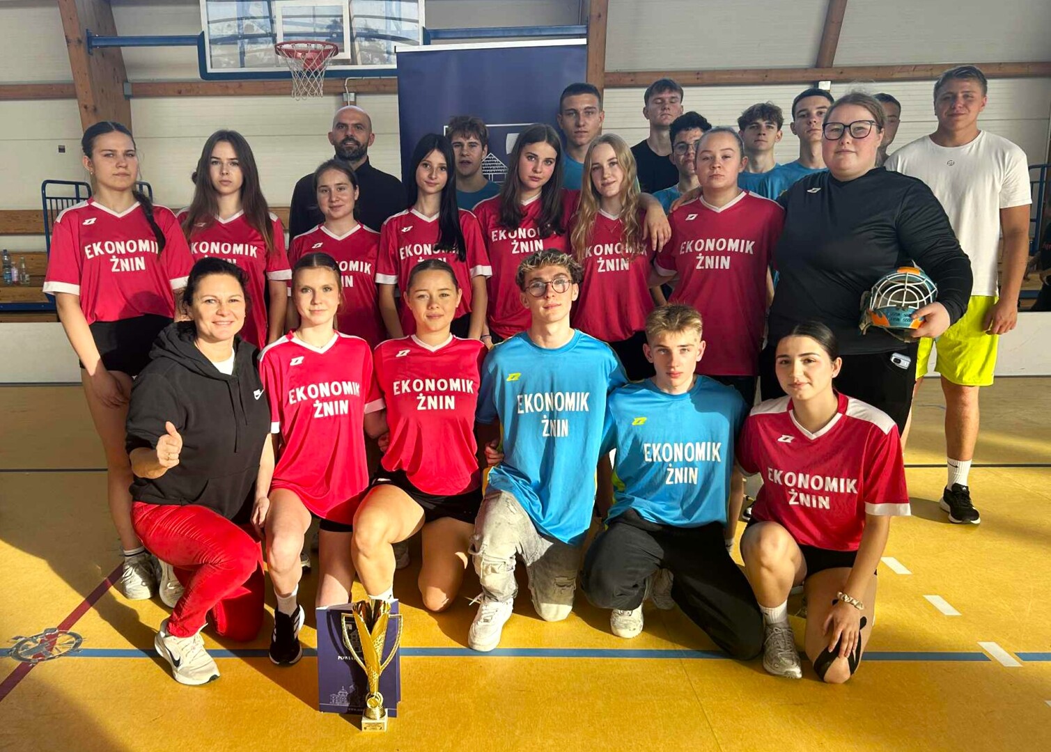 unihokej_dz_licealiada.jpeg [1790x1281]