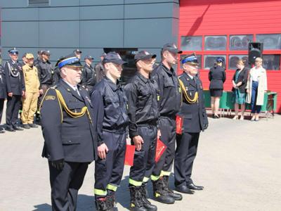 Na zdjęciu uczestnicy uroczystości podczas wydarzenia.