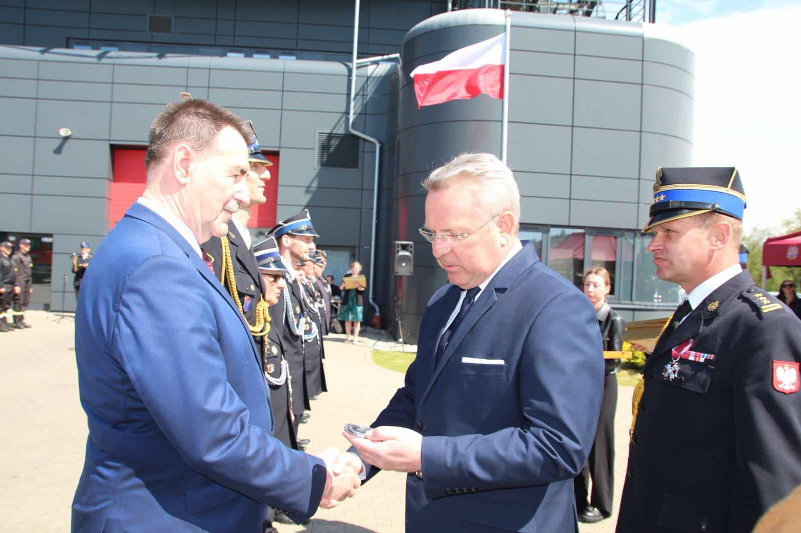 Na zdjęciu Starosta Żniński Zbigniew Jaszczuk oraz Wicewojewoda Kujawsko - Pomorski Piotr Hemmerling.