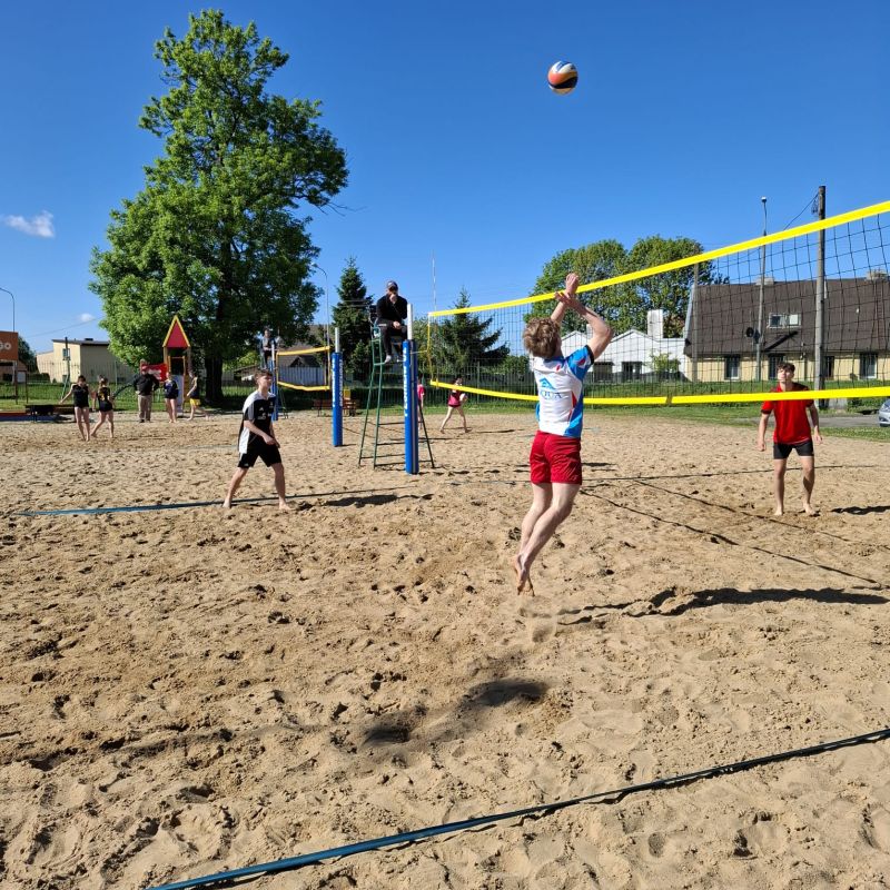 Na zdjęciu zmagania uczestników zawodów.