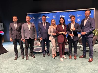 Na zdjęciu uczestnicy konferencji.