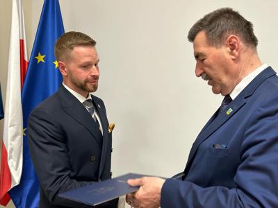 Na zdjęciu Paweł Lonser Państwowy Powiatowy Inspektor Sanitarno - Epidemiologiczny w Żninie oraz Starosta Żniński Zbigniew Jaszczuk.