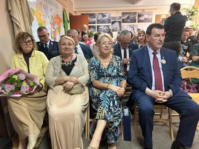 Na zdjęciu m.in. Elżbieta Piniewka - Przewodnicząca Sejmiku Województwa Kujawsko - Pomorskiego, Aleksandra Nowakowska - Przewodnicząca Rady Powiatu w Żninie, Starosta Żniński Zbigniew Jaszczuk.  