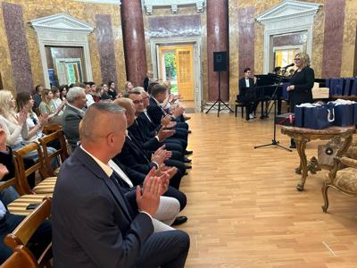 Na zdjęciu uczestnicy spotkania z delegacją partnerskiego regionu Solecznickiego na Litwie.