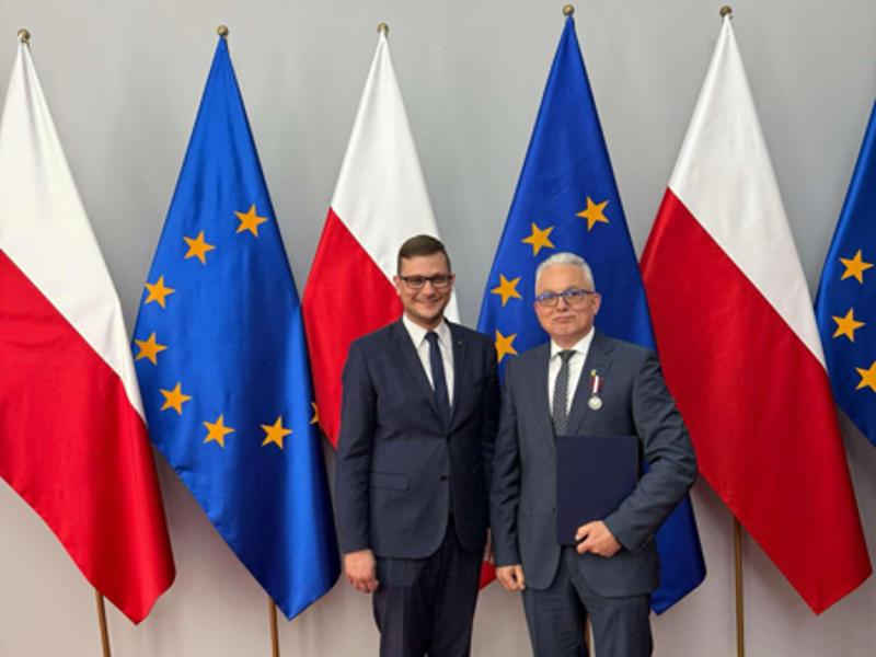 Na zdjęciu Wicestarosta Andrzej Hłond z Wojewodą Kujawsko - Pomorskim Michałem Sztyblem