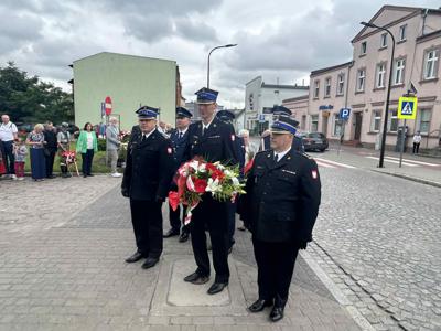 Na zdjęciu uczestnicy uroczystości 81. rocznicy wybuchu Powstania Warszawskiego.