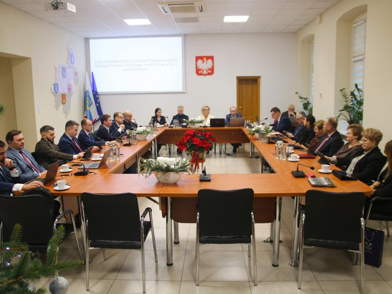 XIII Sesja Rady Powiatu w Żninie