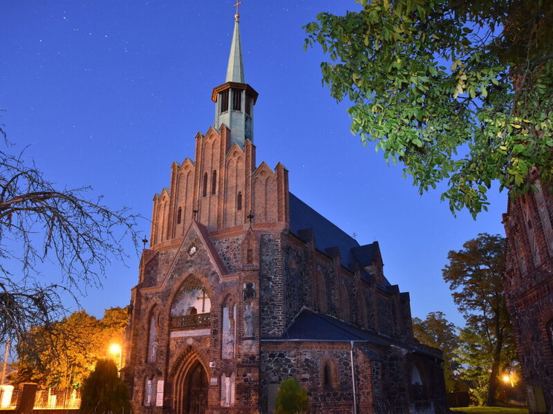 Zespół szpitalny św. Doroty - kościół p.w. św. Krzyża
