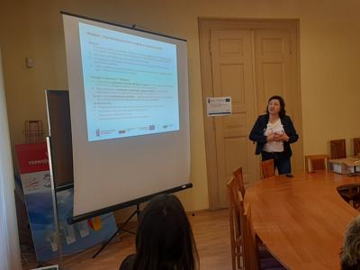 Szkolenie kadry projektu ‘Kompetentni i Odkrywczy Uczniowie’ o zasadach horyzontalnych UE w Żaganiu