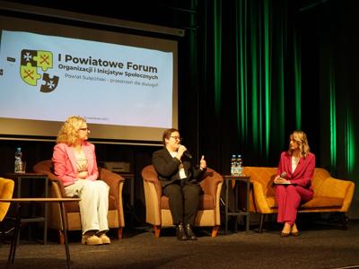 Bohaterki panelu "Otwórz serce - podaruj dziecku dom"