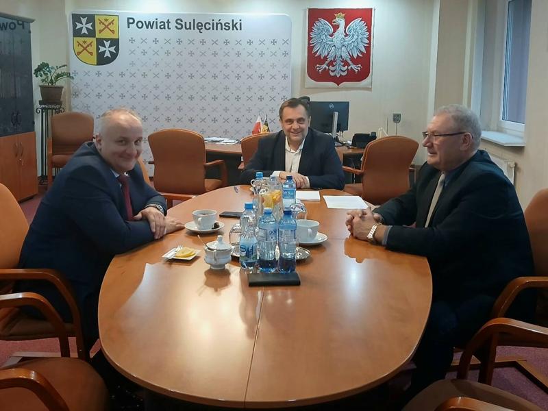 Wicemarszałek Województwa Lubuskiego z wizytą w Sulęcińskim Starostwie
