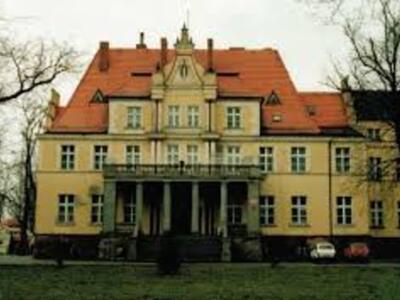 gm. Krobia - Pałac w Chwałkowie