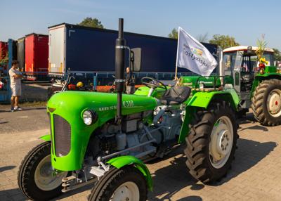 Zabytkowy traktor