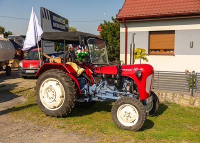 Wystawa traktorów - wystawcy i uczestnicy