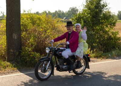 Para Biskupian na motorze