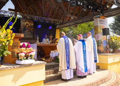 Uczestnicy - Msza Św. Plac Kultowy