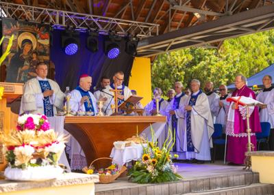 Uczestnicy - Msza Św. Plac Kultowy