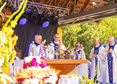 Uczestnicy - Msza Św. Plac Kultowy