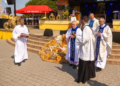 Uczestnicy - Msza Św. Plac Kultowy