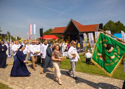 Uczestnicy - Msza Św. Plac Kultowy