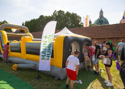 Zamek dmuchany - Mann+Hummel