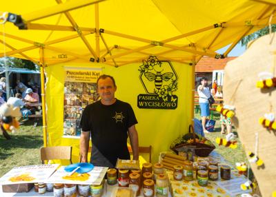 Stoisko- pszczelarz