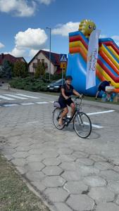 Zdjęcie przedstawia uczestników Wielkopolskiej Ofensywy Rowerowej