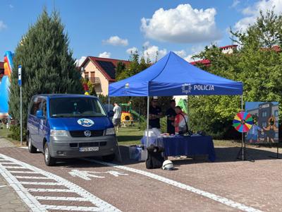 Zdjęcie przedstawia uczestników Wielkopolskiej Ofensywy Rowerowej