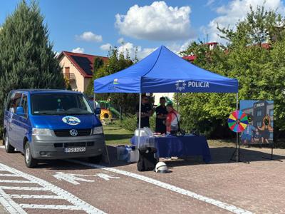 Zdjęcie przedstawia uczestników Wielkopolskiej Ofensywy Rowerowej