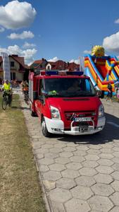 Zdjęcie przedstawia uczestników Wielkopolskiej Ofensywy Rowerowej