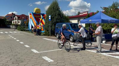 Zdjęcie przedstawia uczestników Wielkopolskiej Ofensywy Rowerowej