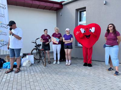 Zdjęcie przedstawia uczestników Wielkopolskiej Ofensywy Rowerowej