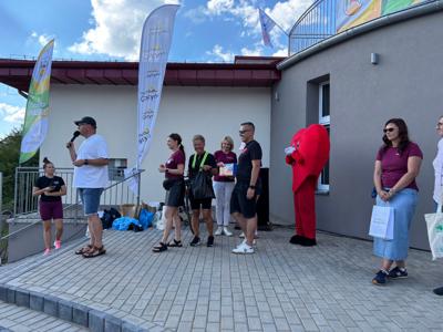 Zdjęcie przedstawia uczestników Wielkopolskiej Ofensywy Rowerowej