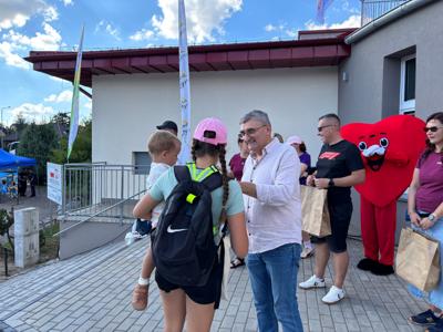 Zdjęcie przedstawia uczestników Wielkopolskiej Ofensywy Rowerowej