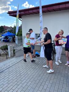 Zdjęcie przedstawia uczestników Wielkopolskiej Ofensywy Rowerowej