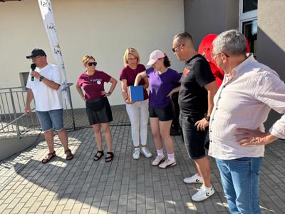 Zdjęcie przedstawia uczestników Wielkopolskiej Ofensywy Rowerowej