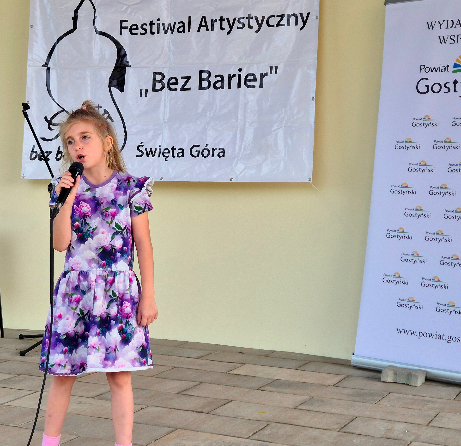 Zdjęcie przedstawia Festiwal Bez Barier