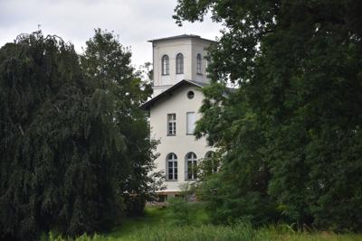 Pałac - dom dziecka w Bąkowie