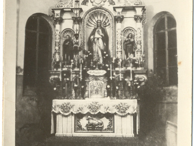 Historia Gminy Warlubie - zdjęcie ołtarza pocztówka pamiątka misji odprawianej przez o.o. Franciszkanów w Warlubiu w październiku 1946
