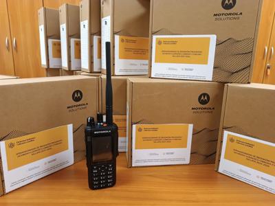 Radiostacje i opakowania od nich