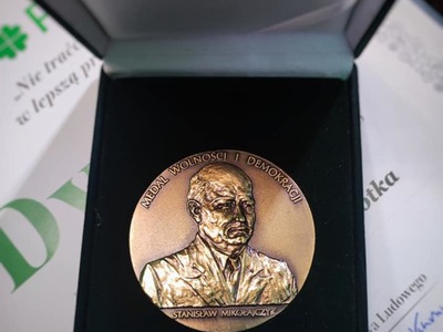 zdjęcie medal