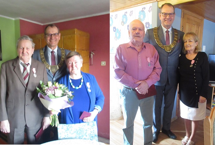 miniatura wspólne zdjęcie Jubilatów z Wójtem Gminy