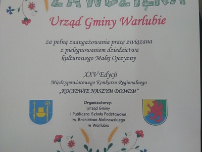 zdjęcie podziękowań dla Urzędu Gminy Warlubie za pełną zaangażowania pracę związaną z pielęgnowaniem dziedzictwa kulturowego Małej Ojczyzny