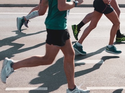zdjęcie biegaczy