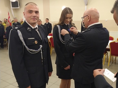 Gminne obchody Dnia Strażaka, wręczenie medali
