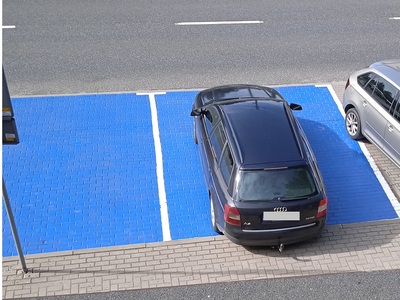 parking dla osób niepełnosprawnych
