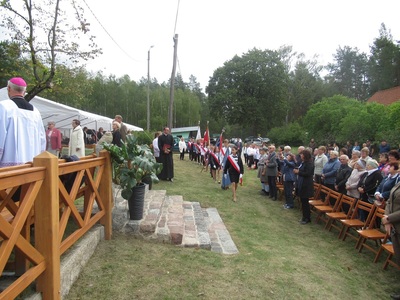 Zdjęcie nr.5 z uroczystości religijno-patriotycznej w Bąkowskim Młynie