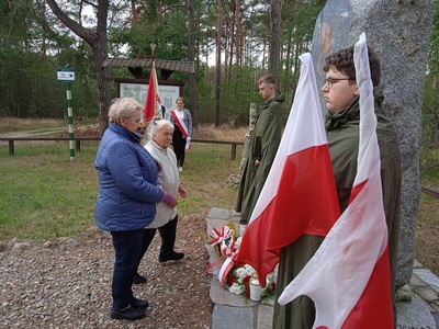 Spotkanie przy pomniku Niepodległości, zdjęcie 10